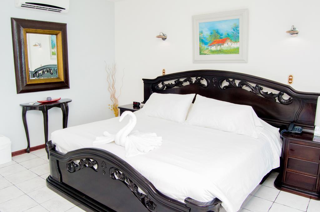 La Mansion Inn 마누엘안토니오 외부 사진